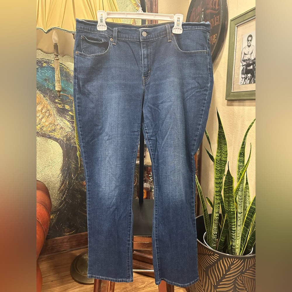 Levi's Dark Blue Straight Leg Women's Jeans